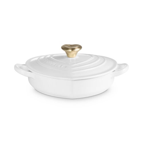 1.25qt Traditional Cast Iron Shallow Heart Cocotte w/ Light Gold Knob White