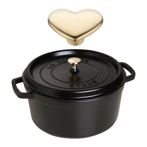 7qt Cast Iron Round Dutch Oven w/ Heart Knob Black