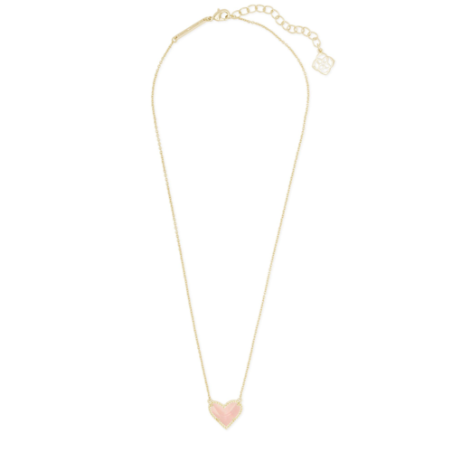 Kendra Scott Ari Gold Heart Short Pendant Necklace in Rose Quartz