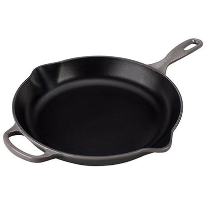 11.75" SIGNATURE CAST IRON SKILLET