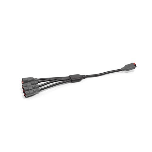 4X1 SOLAR CHAINING CABLE ADAPTER