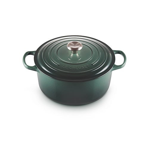 7.25QT SIGNATURE CAST IRON ROUND DUTCH OVEN