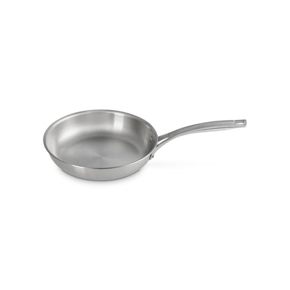 9.5" ESSENTIAL FRY PAN