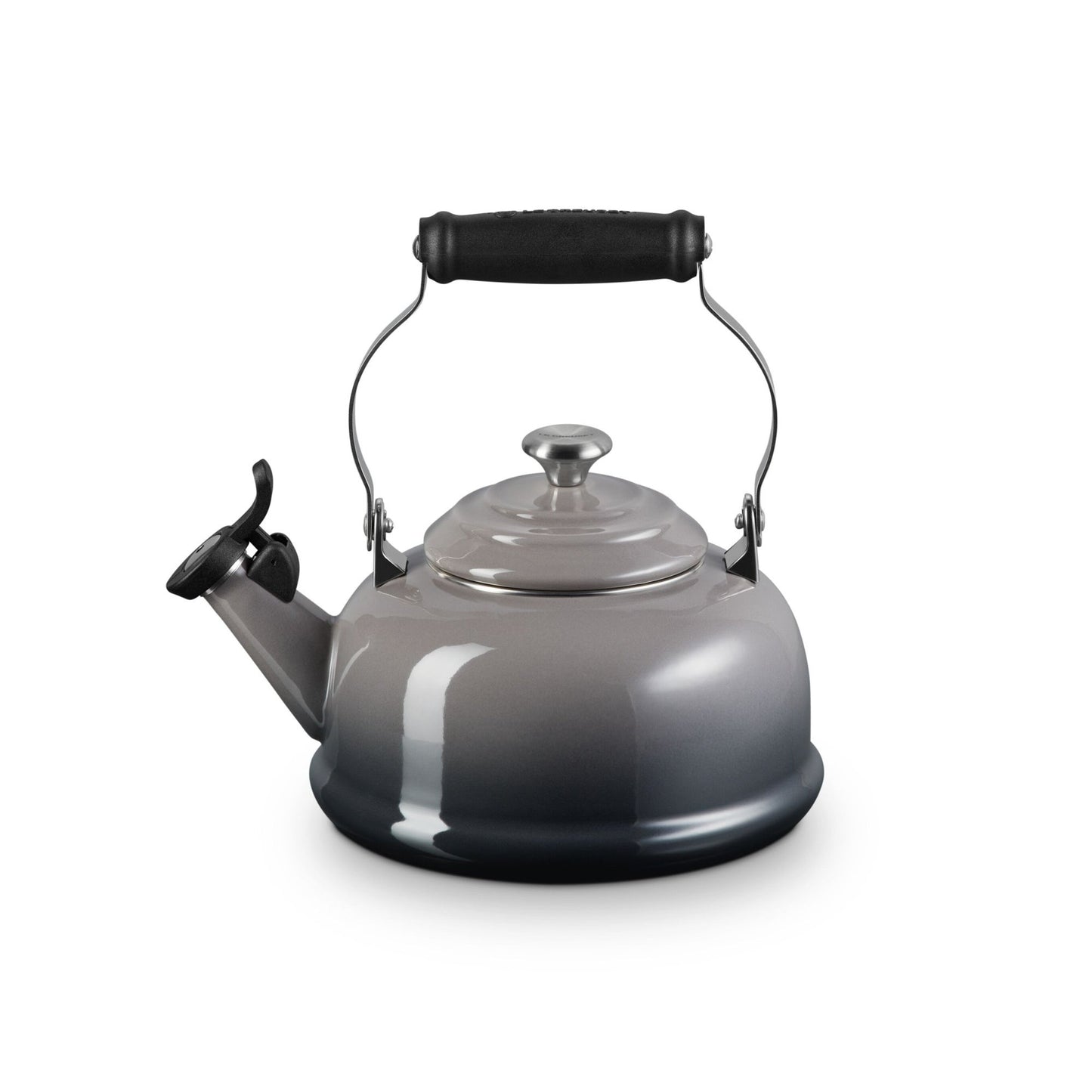CLASSIC WHISTLING KETTLE W/ METAL FINISHES