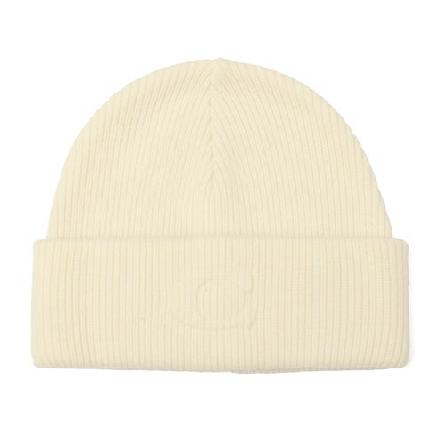 SIGNATURE EMBOSSED C KNIT BEANIE CHALK