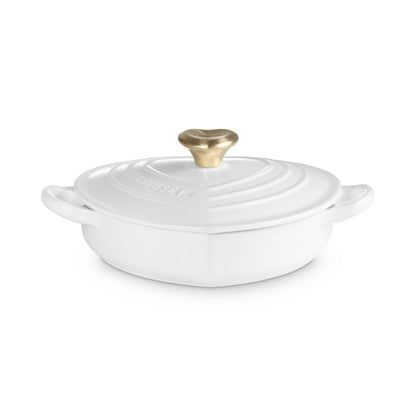 1.25QT TRADITIONAL CAST IRON SHALLOW HEART COCOTTE W/ LIGHT GOLD KNOB WHITE