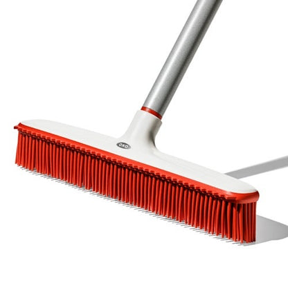 GOOD GRIPS FUR REMOVER BROOM